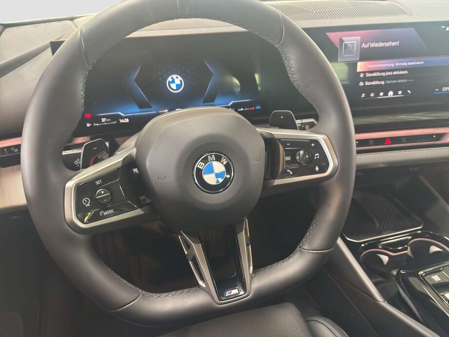 BMW 540d xDrive (Bild 12/15)