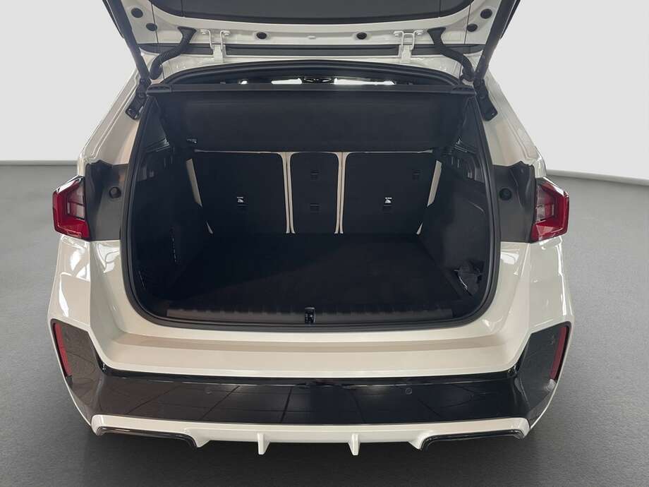 BMW X1 (Bild 14/15)