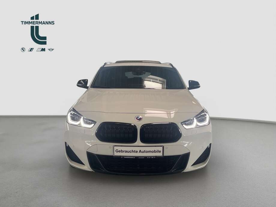 BMW X2 (Bild 8/15)