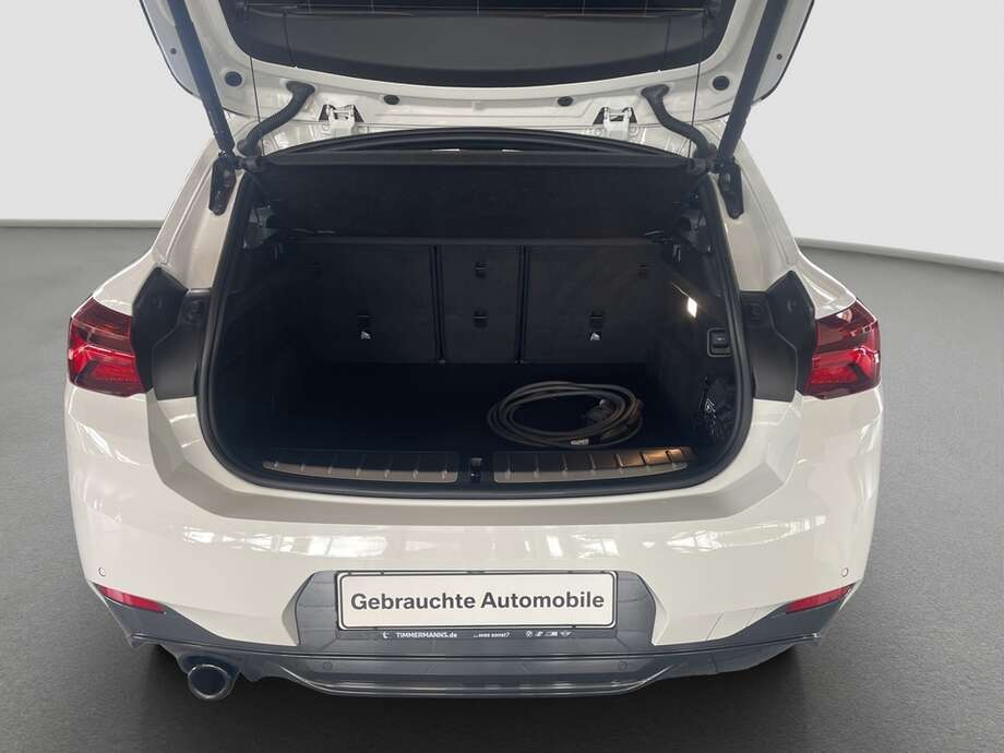 BMW X2 (Bild 14/15)