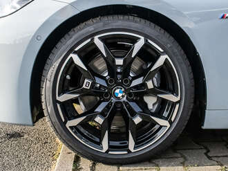 BMW 230i (Bild 3/16)