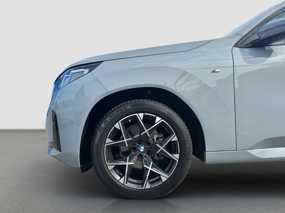 BMW X3 (Bild 9/20)