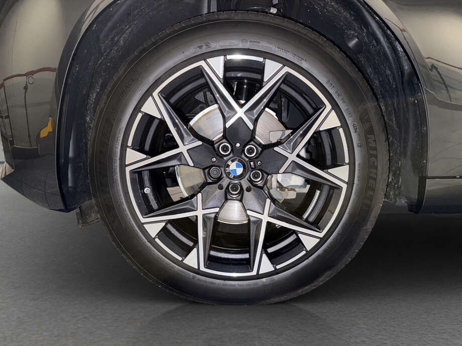 BMW X3 (Bild 9/15)