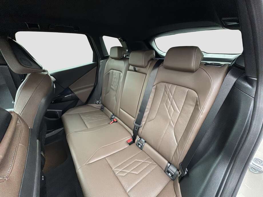BMW X3 (Bild 14/18)