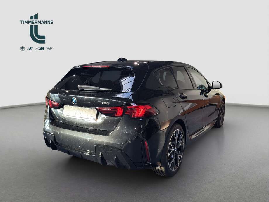 BMW 120 (Bild 5/17)