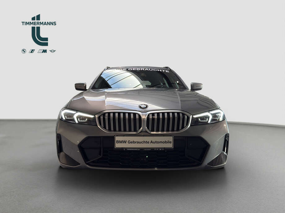 BMW 318d (Bild 8/15)