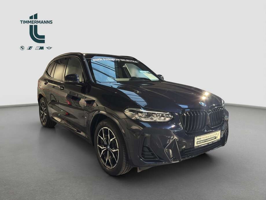 BMW X3 (Bild 8/18)