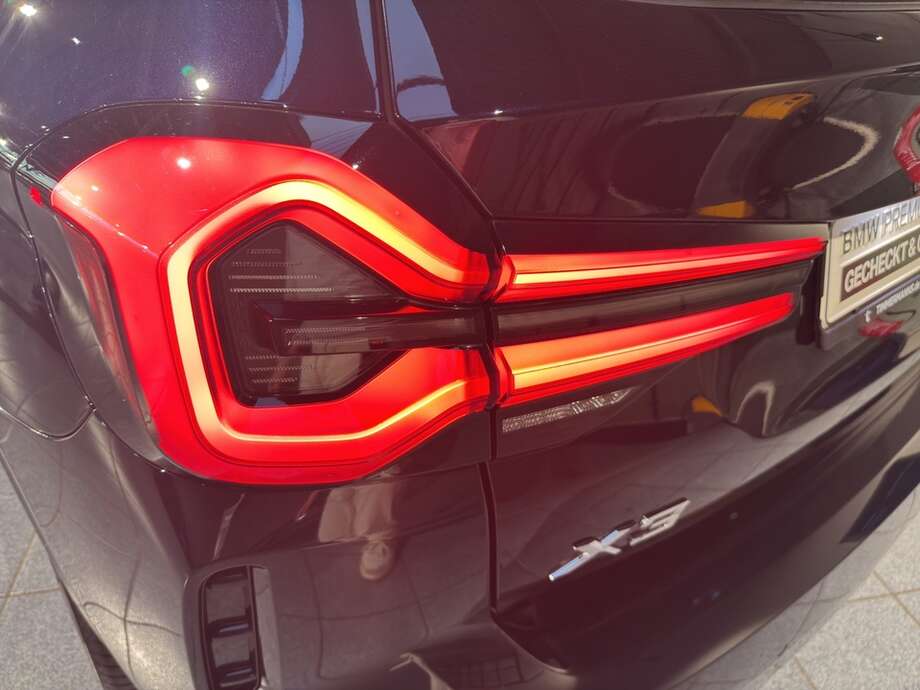 BMW X3 (Bild 17/18)