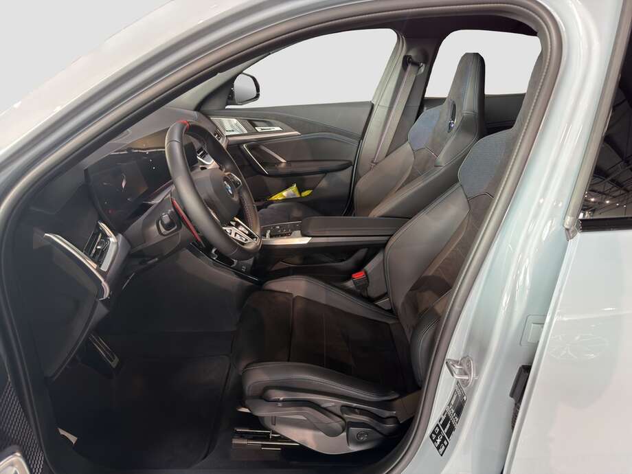 BMW X2 (Bild 10/17)