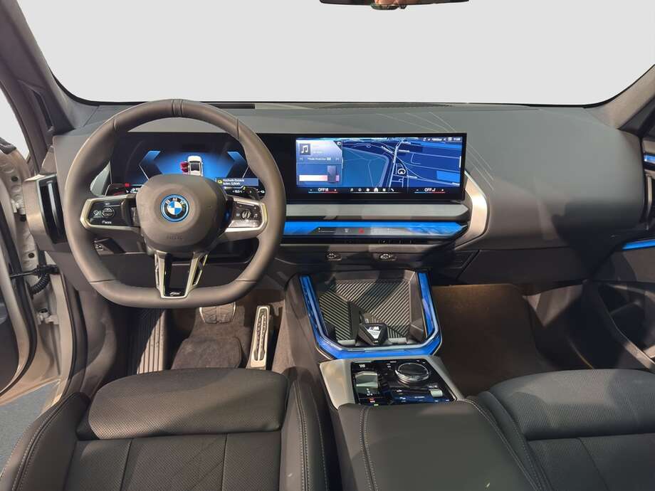 BMW X3 (Bild 13/16)