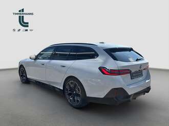 BMW 530e Touring (Bild 3/18)