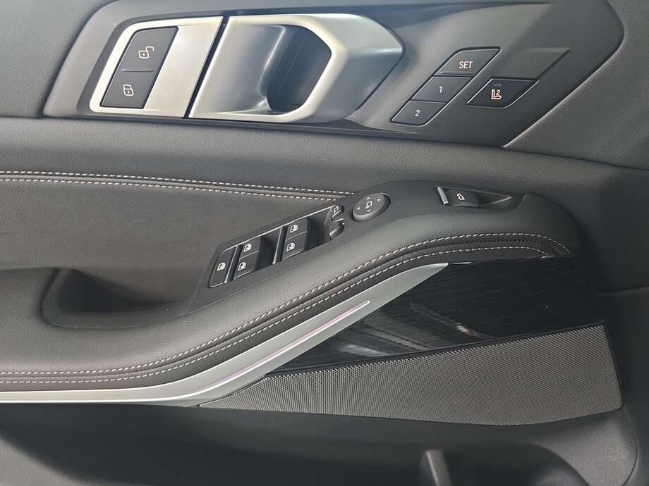 BMW X5 (Bild 16/20)