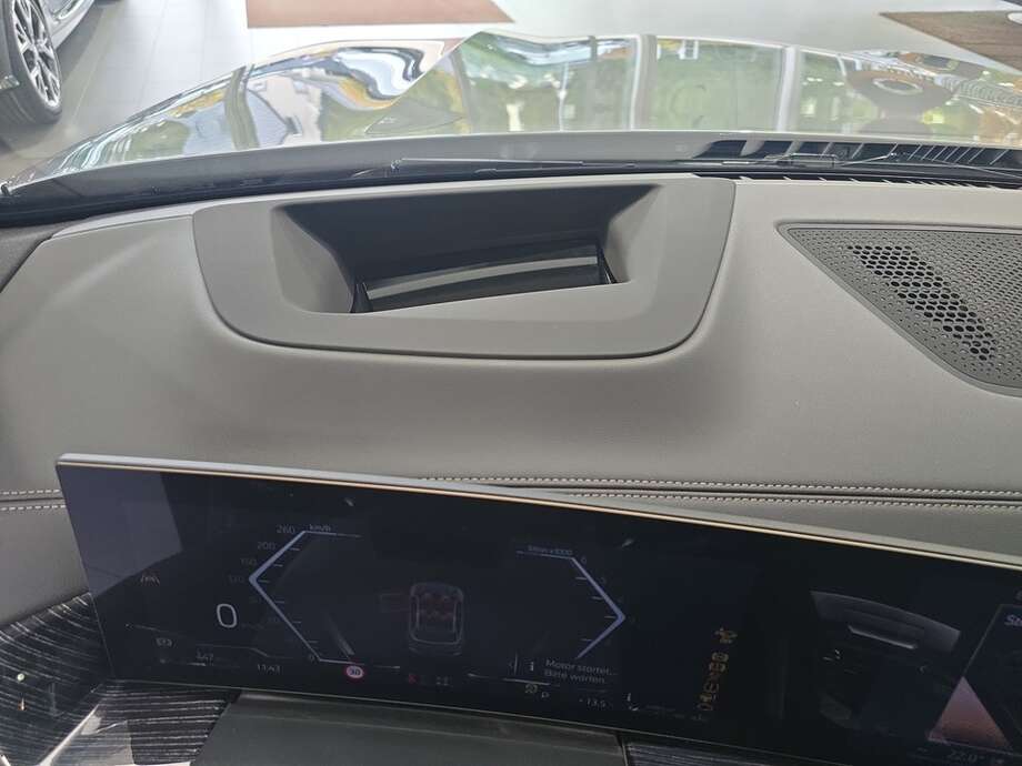BMW X5 (Bild 19/20)