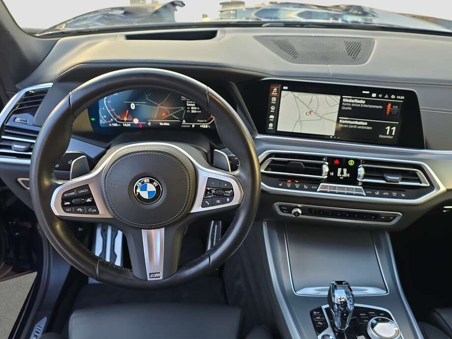 BMW X5 (Bild 13/19)