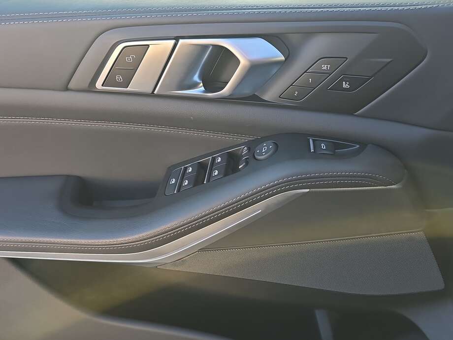 BMW X5 (Bild 16/19)