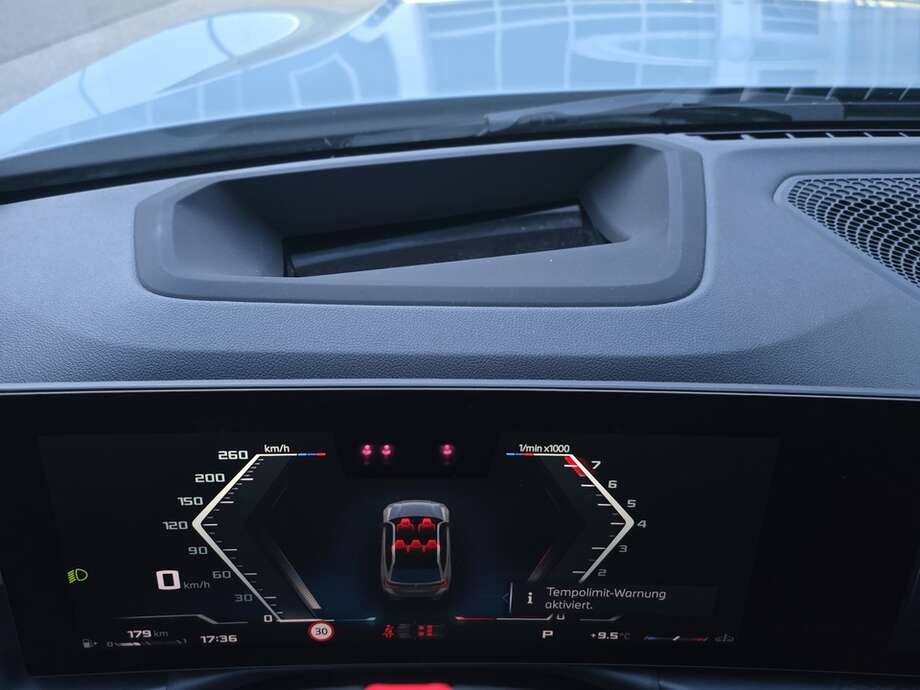 BMW M340i (Bild 18/19)