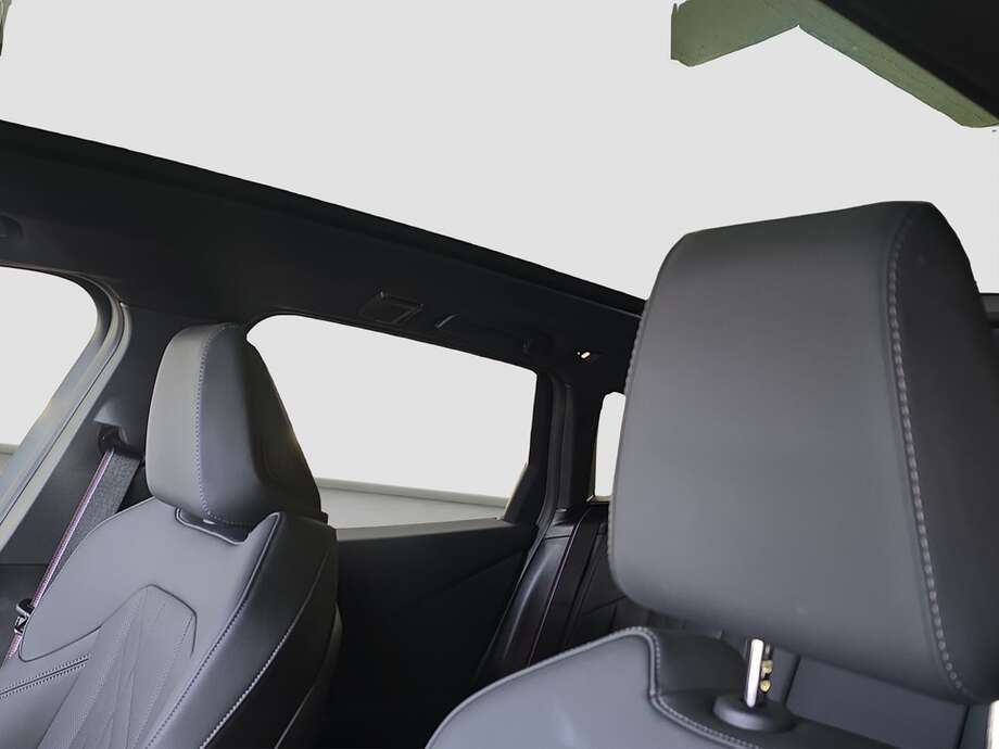 BMW X3 (Bild 11/18)