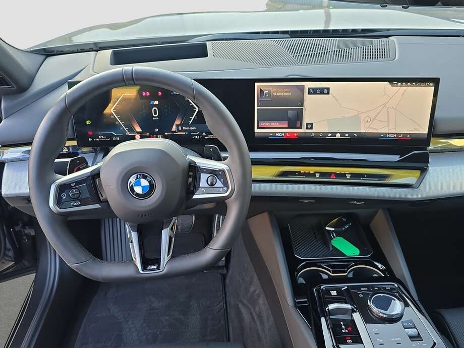 BMW 540d xDrive (Bild 13/19)