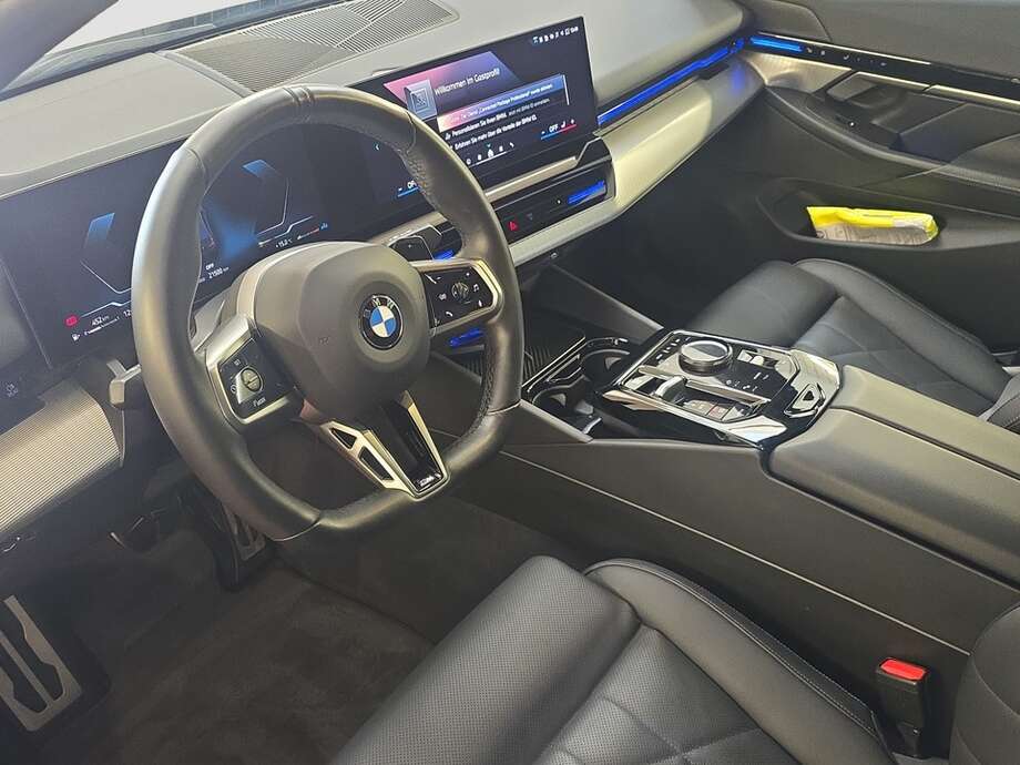 BMW 520d (Bild 10/19)