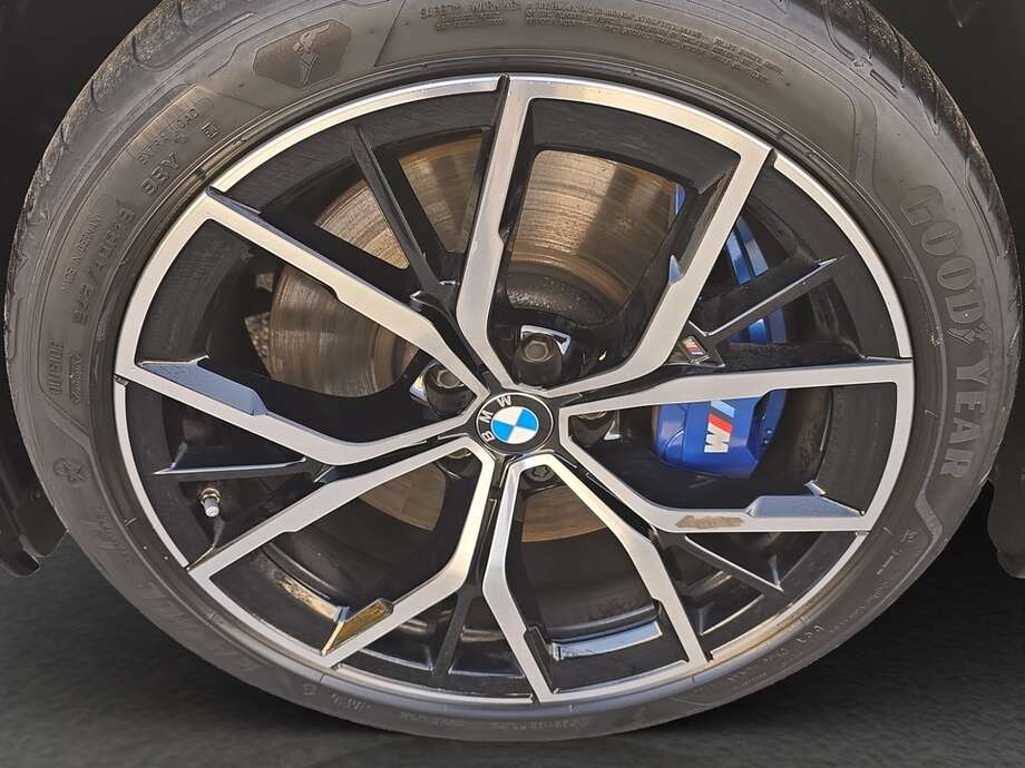 BMW 540d xDrive (Bild 9/19)