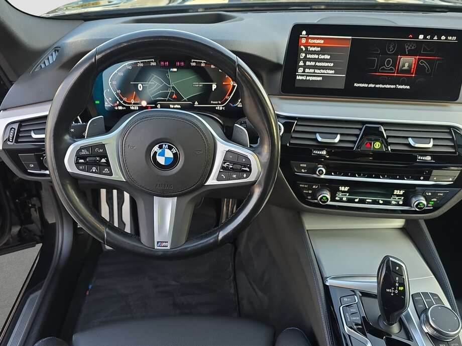 BMW 540d xDrive (Bild 13/19)