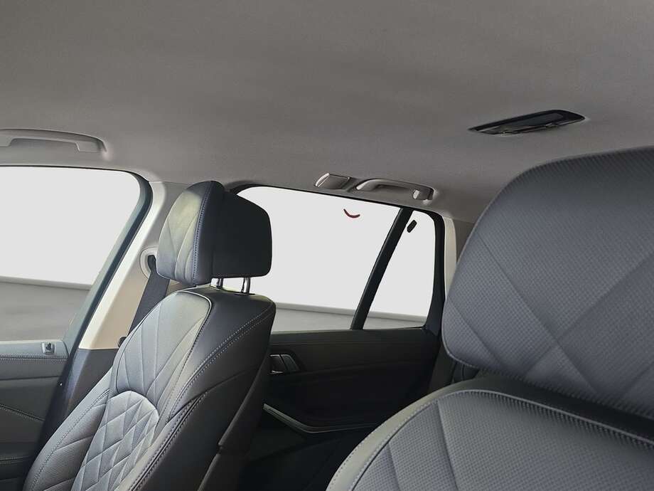 BMW X5 (Bild 11/19)