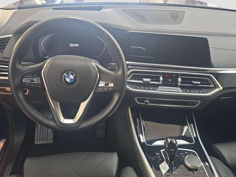BMW X5 (Bild 13/19)