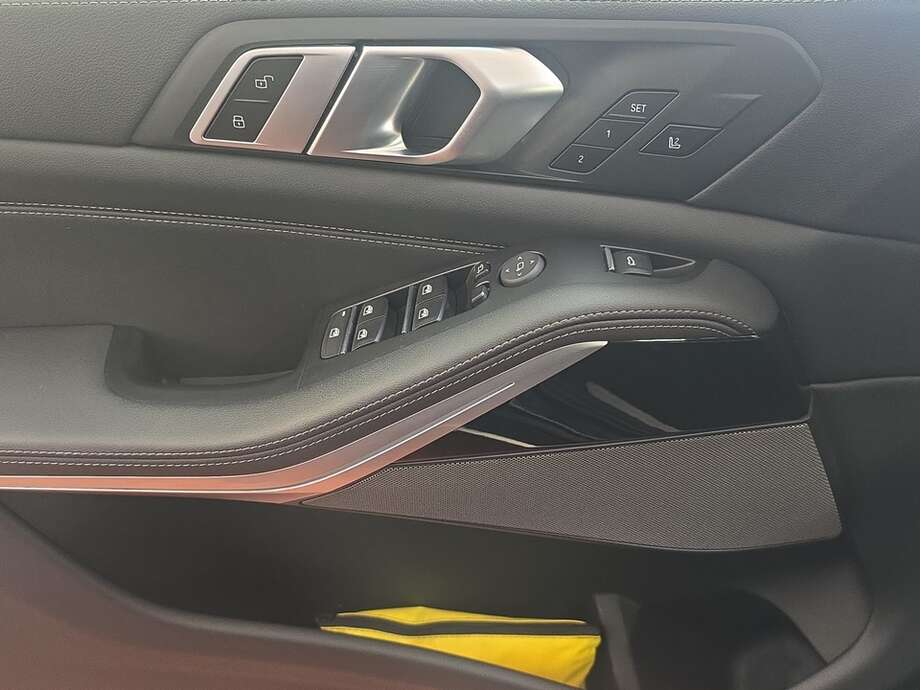 BMW X5 (Bild 16/19)