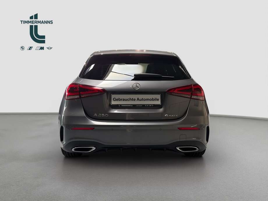 Mercedes-Benz A 250 (Bild 4/16)