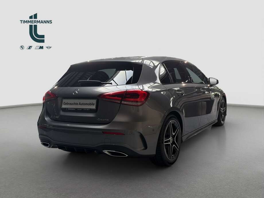 Mercedes-Benz A 250 (Bild 5/16)