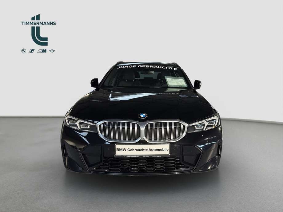 BMW 318d (Bild 8/15)