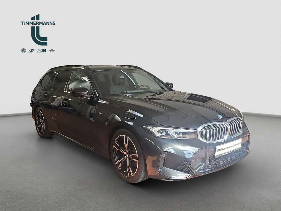 BMW 318d (Bild 7/18)