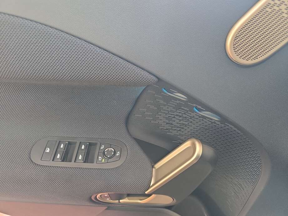 MINI Aceman E Classic Trim (Bild 16/18)