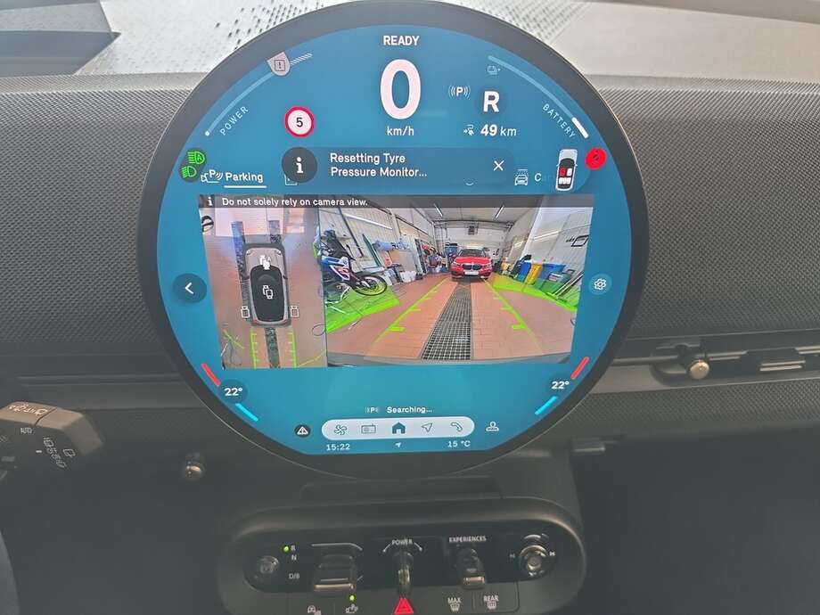 MINI Aceman E Classic Trim (Bild 18/18)