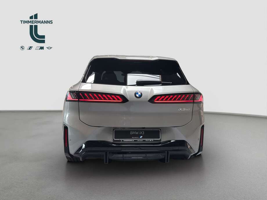BMW iX3 (Bild 4/20)