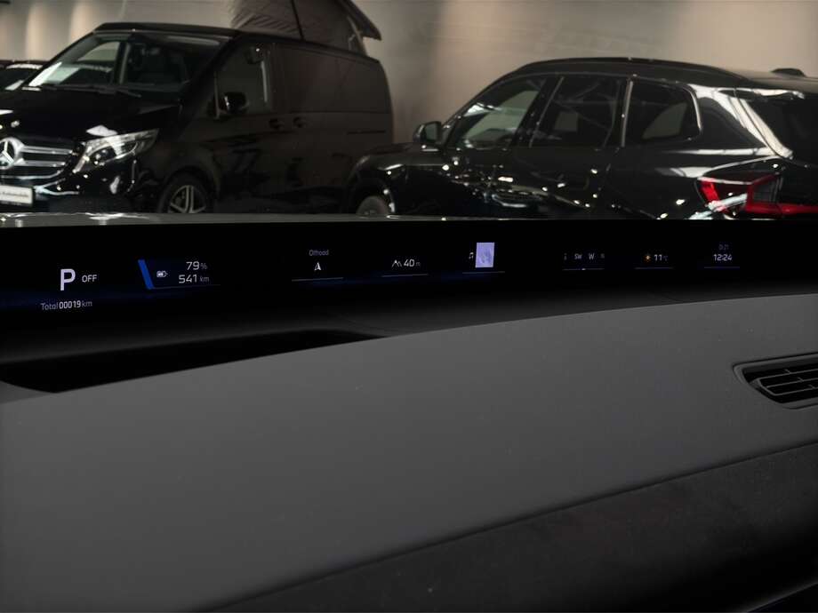 BMW iX3 (Bild 17/20)