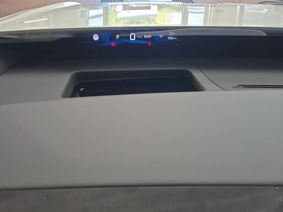 BMW iX3 (Bild 17/18)