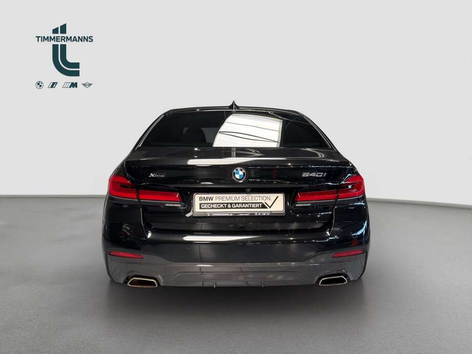 BMW 540i xDrive (Bild 4/18)