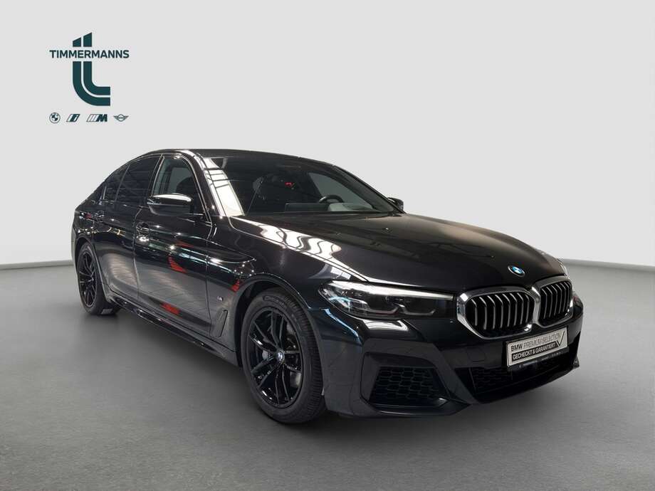 BMW 540i xDrive (Bild 8/18)