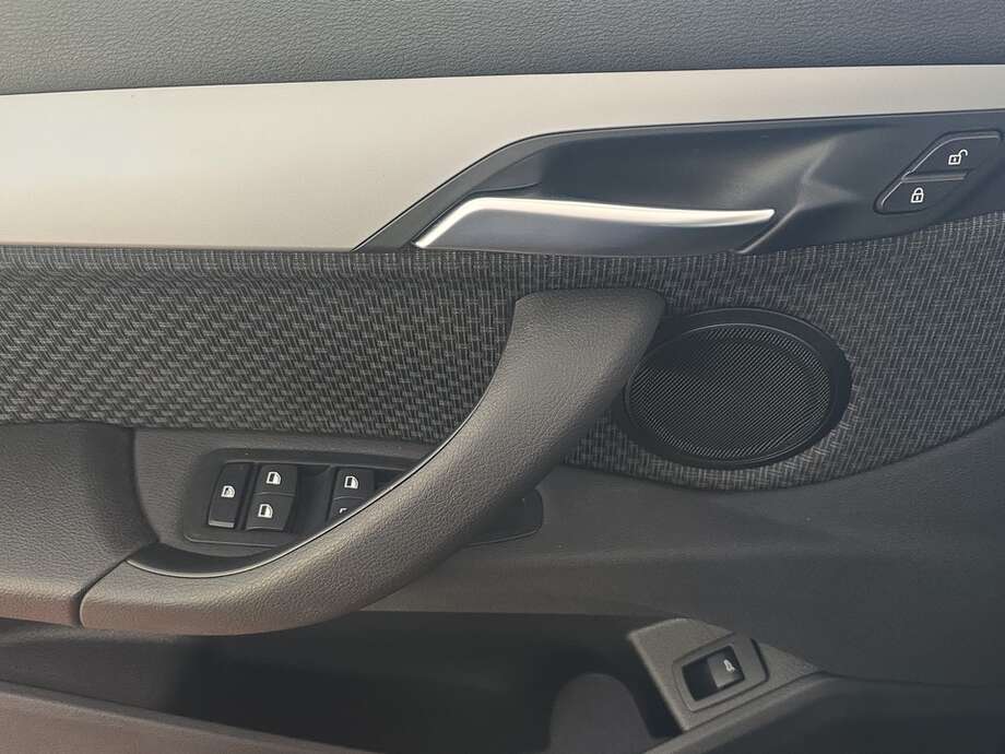 BMW X1 (Bild 16/18)