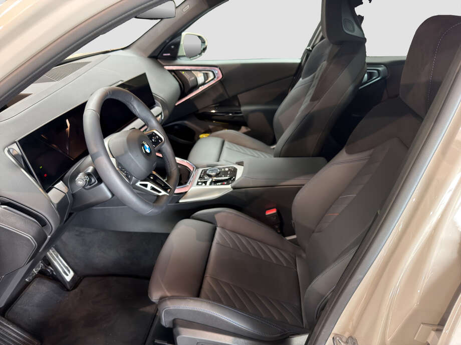 BMW X3 (Bild 10/17)