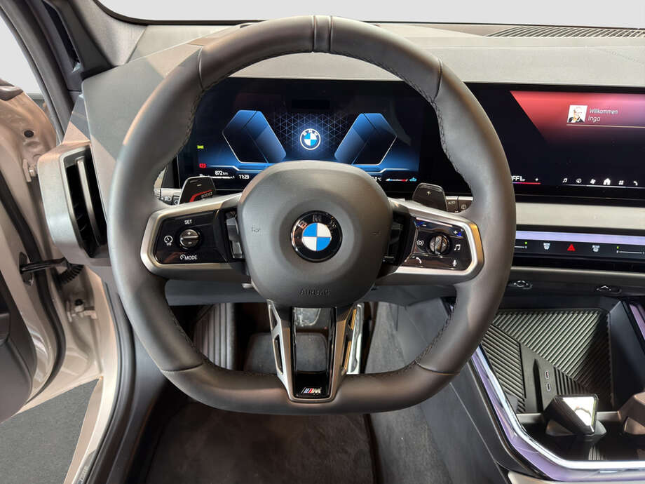 BMW X3 (Bild 12/17)