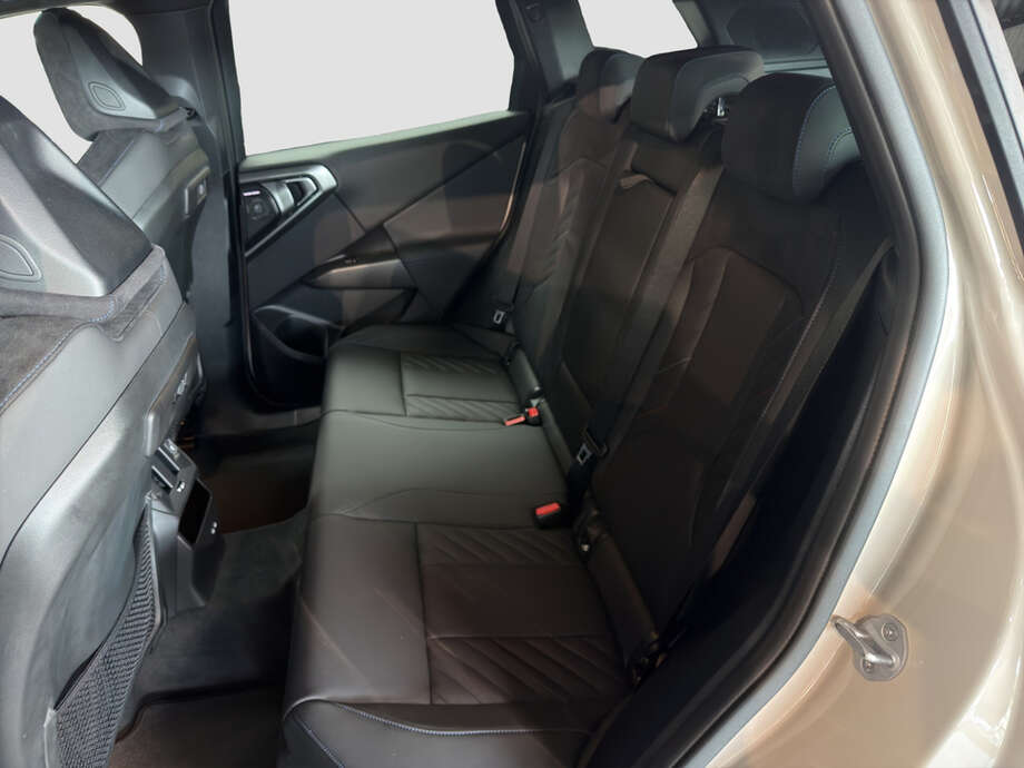 BMW X3 (Bild 14/17)