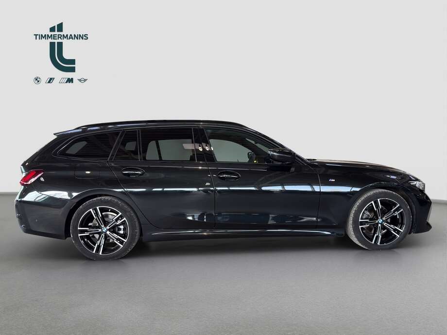 BMW 320d (Bild 6/16)