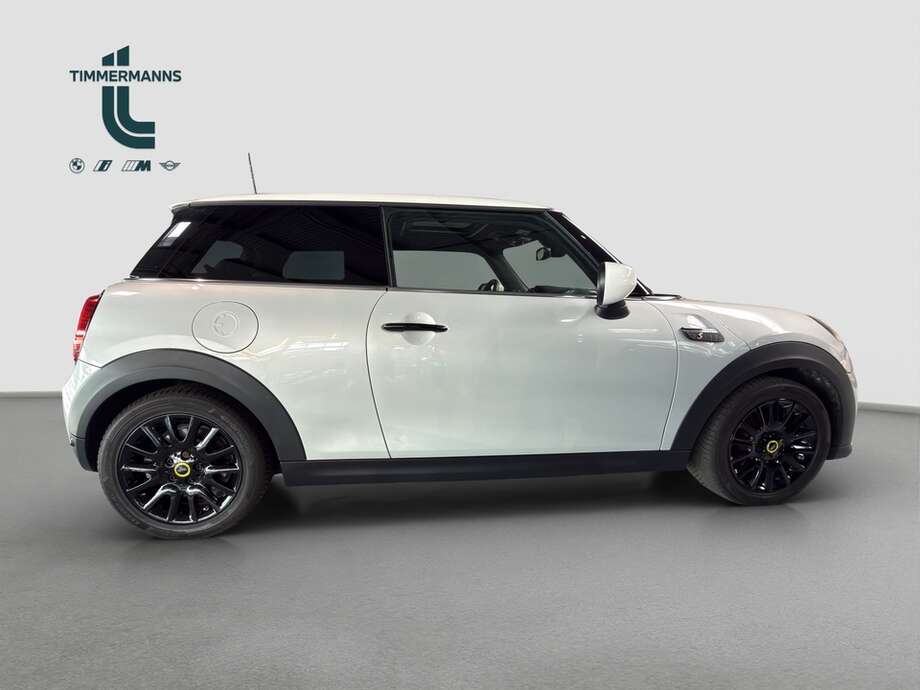 MINI Cooper SE (Bild 6/15)