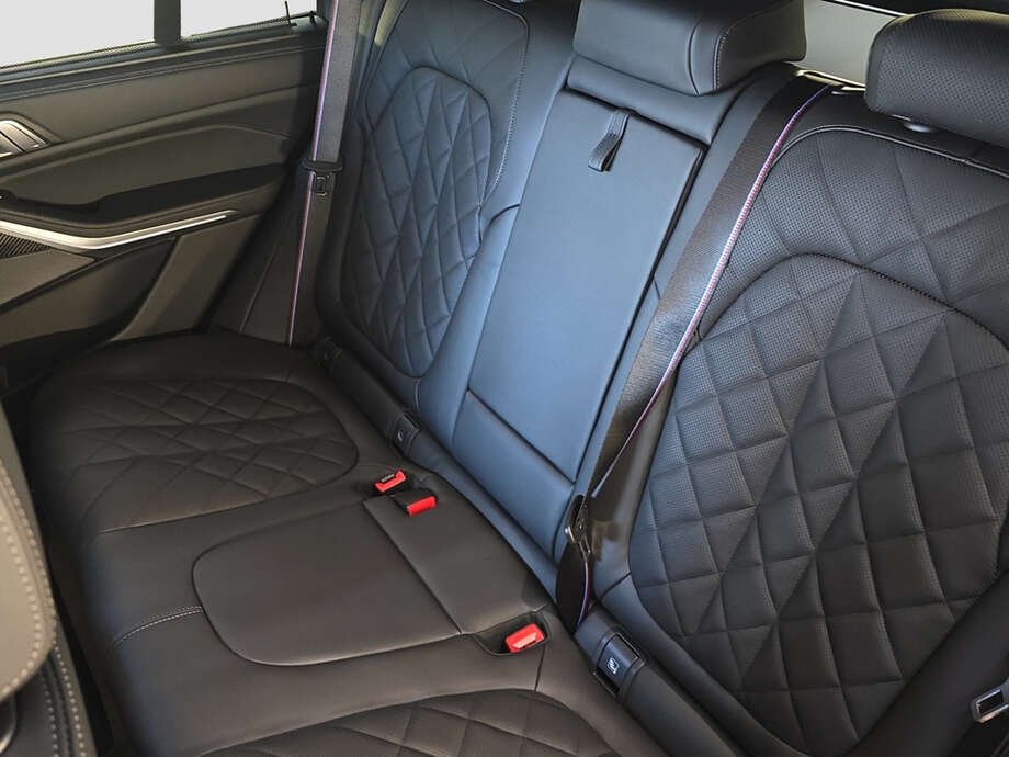 BMW X5 (Bild 9/19)