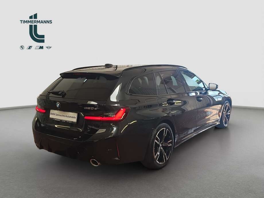 BMW 320d (Bild 5/18)