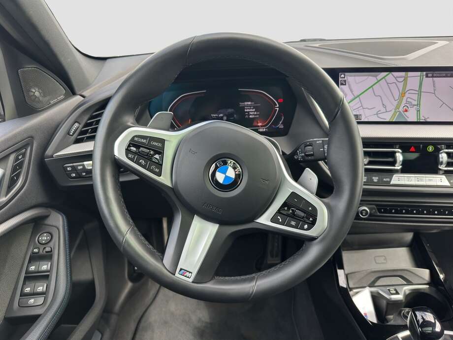 BMW 118d (Bild 10/21)