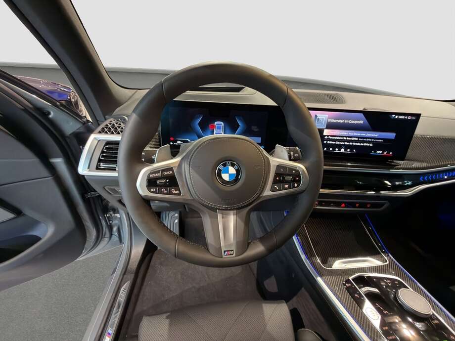 BMW X5 (Bild 11/15)