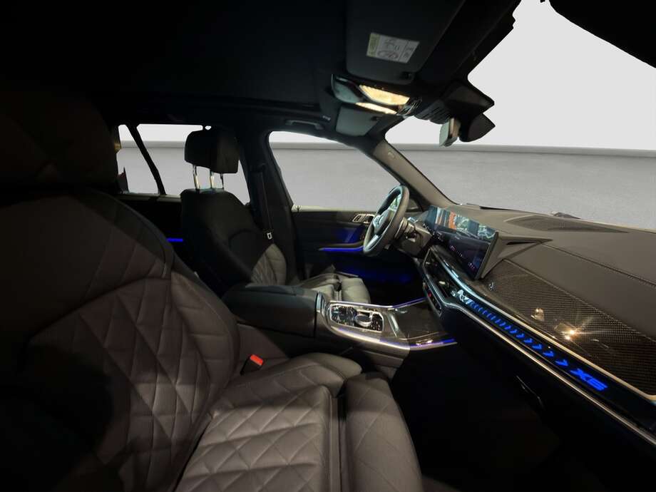 BMW X5 (Bild 15/15)